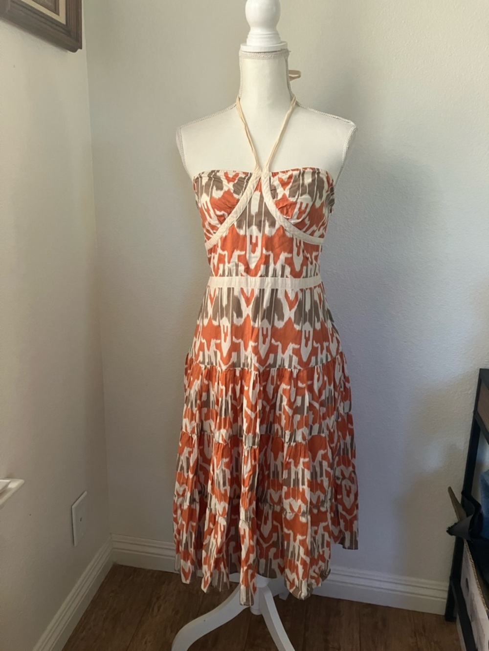 BCBGirls Chic bohemian Orange Patterned Dress women’s juniors Size:S